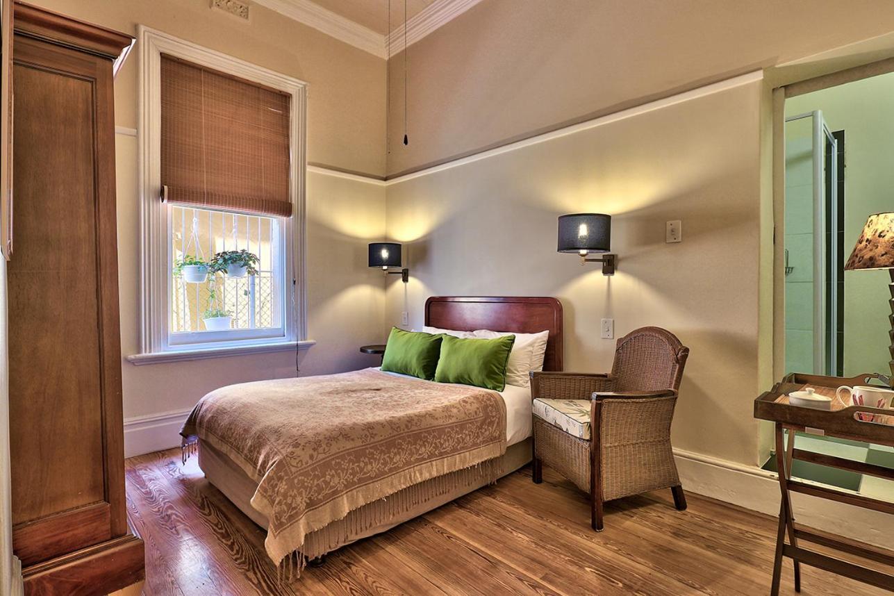 The Cape Colonial Guest House ケープタウン エクステリア 写真